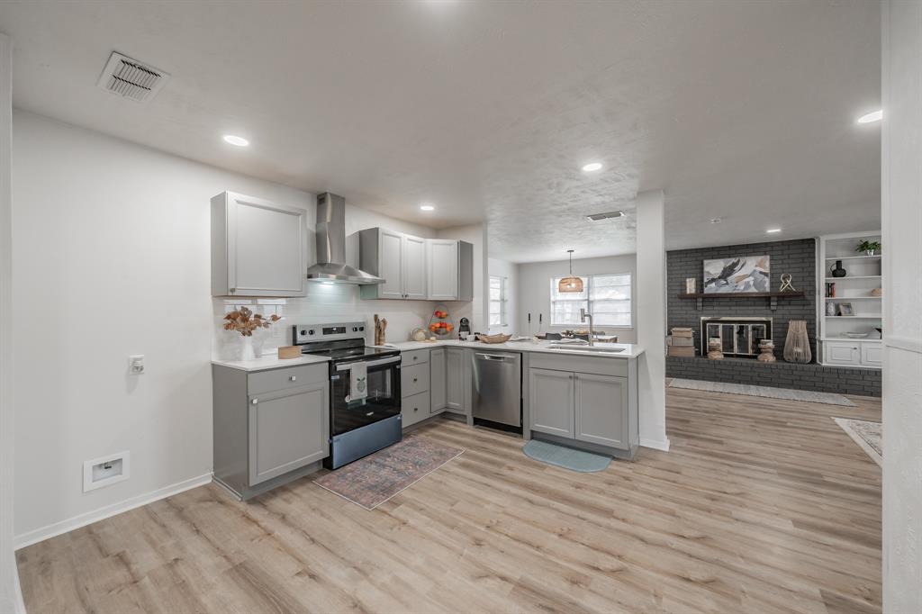 Decordova Bend Estate - Residential