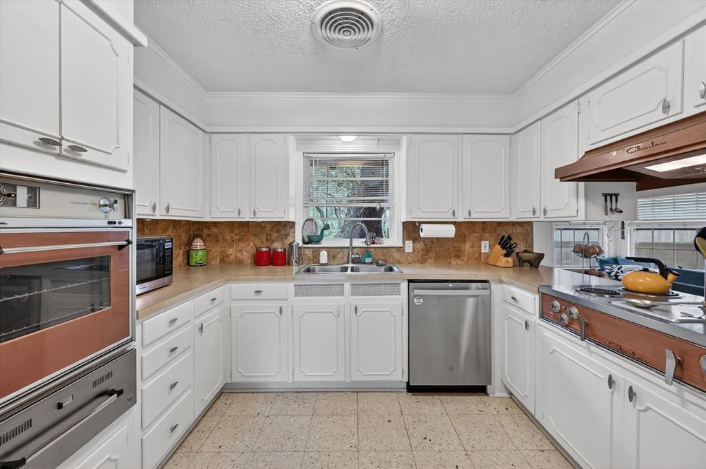West Oakhurst Add - Residential