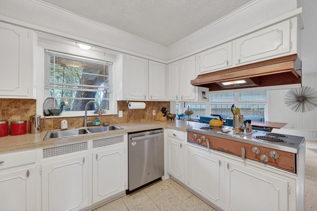 West Oakhurst Add - Residential