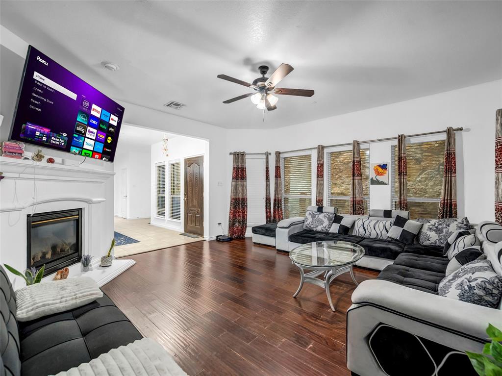 5605 COJIMAR Drive