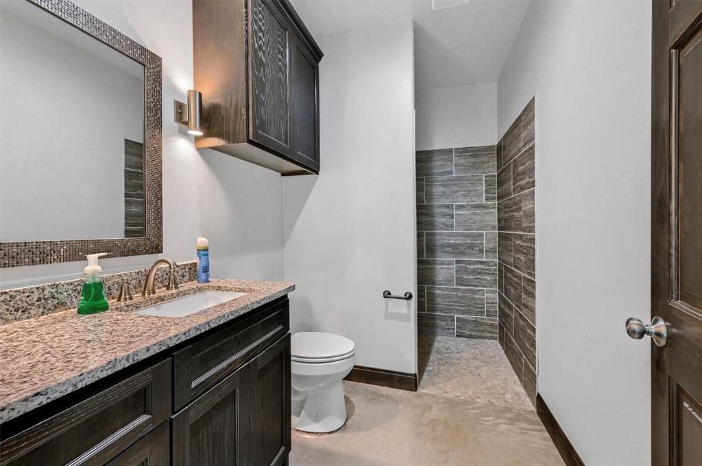 Mirabeau B Lamar Surv Abs #704 - Farm