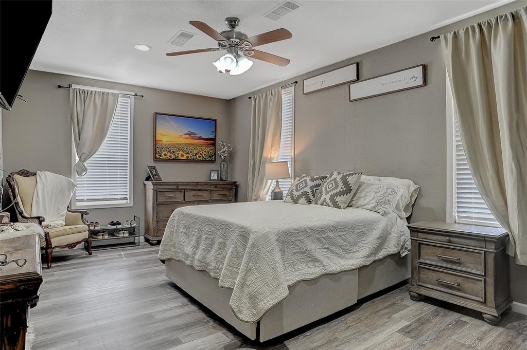 Mirabeau B Lamar Surv Abs #704 - Farm