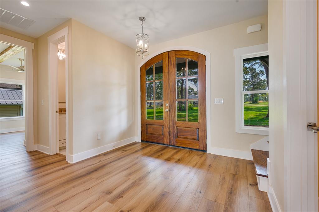 22107 Bluewater Road