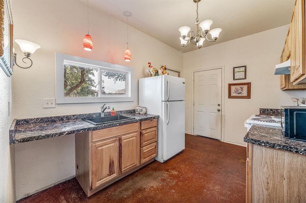 Chamberless - Residential Income