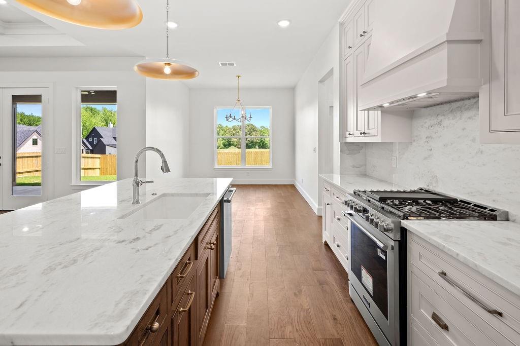 Oak Springs - Residential