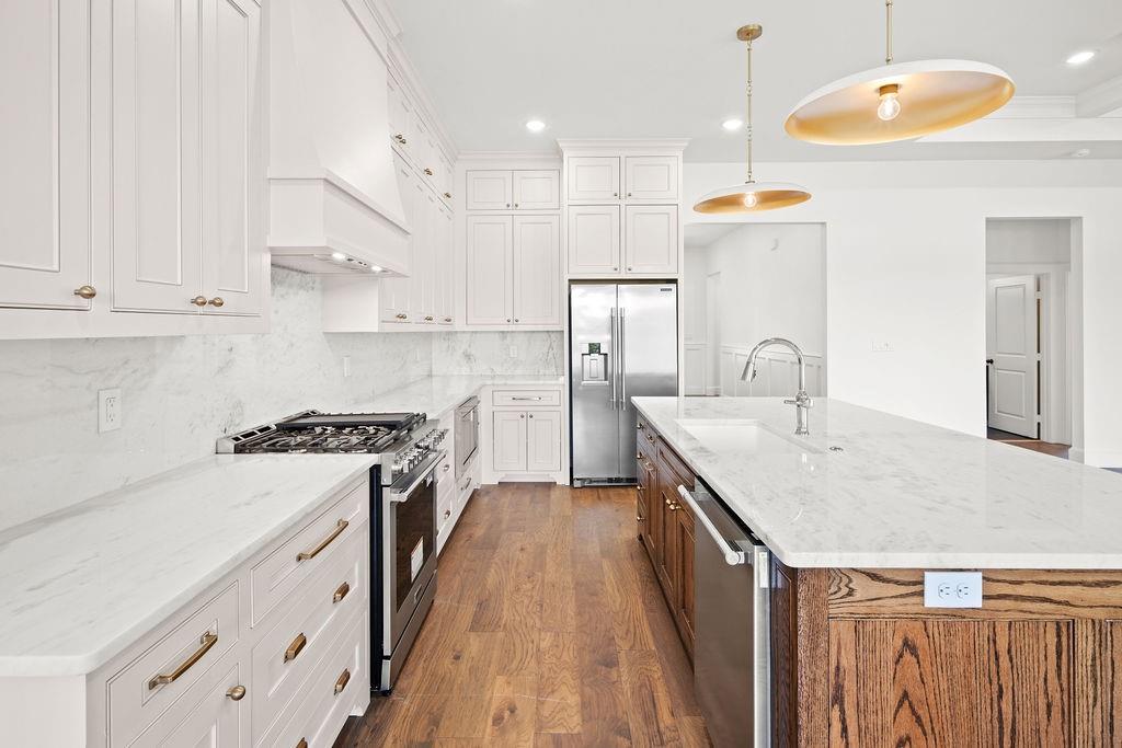 Oak Springs - Residential