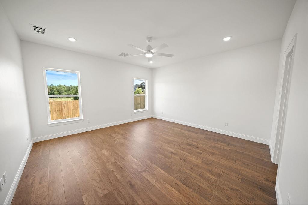 Oak Springs - Residential