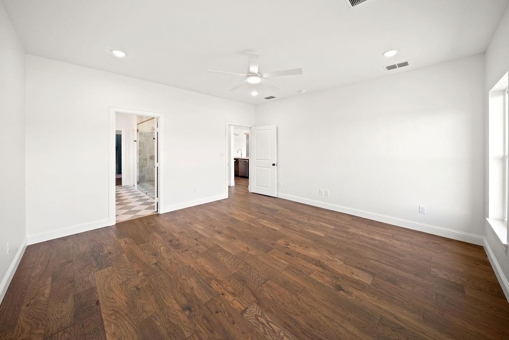 Oak Springs - Residential