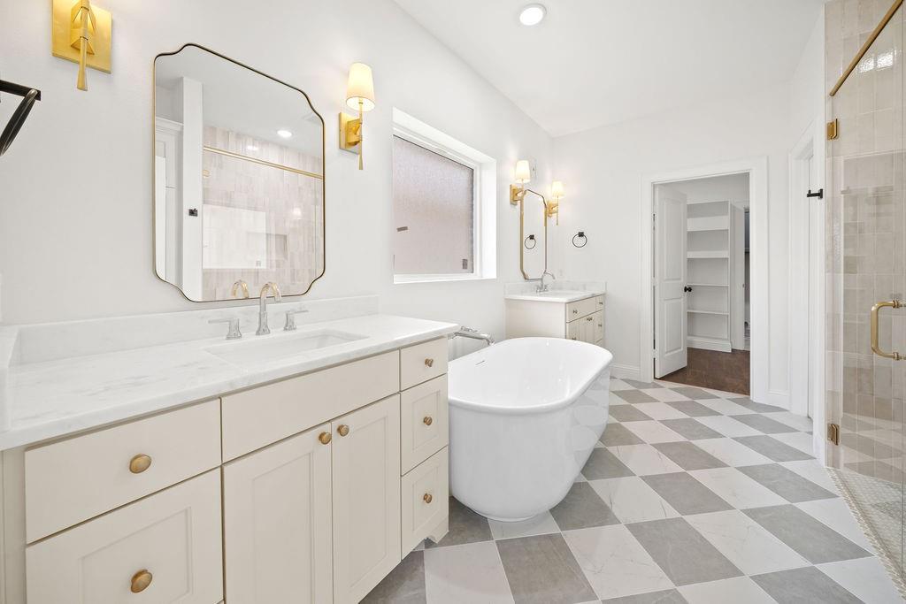 Oak Springs - Residential