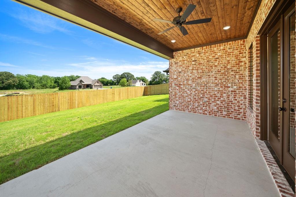 Oak Springs - Residential