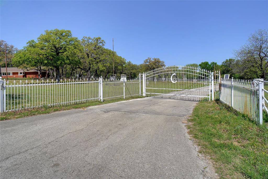 MLS: 20909975