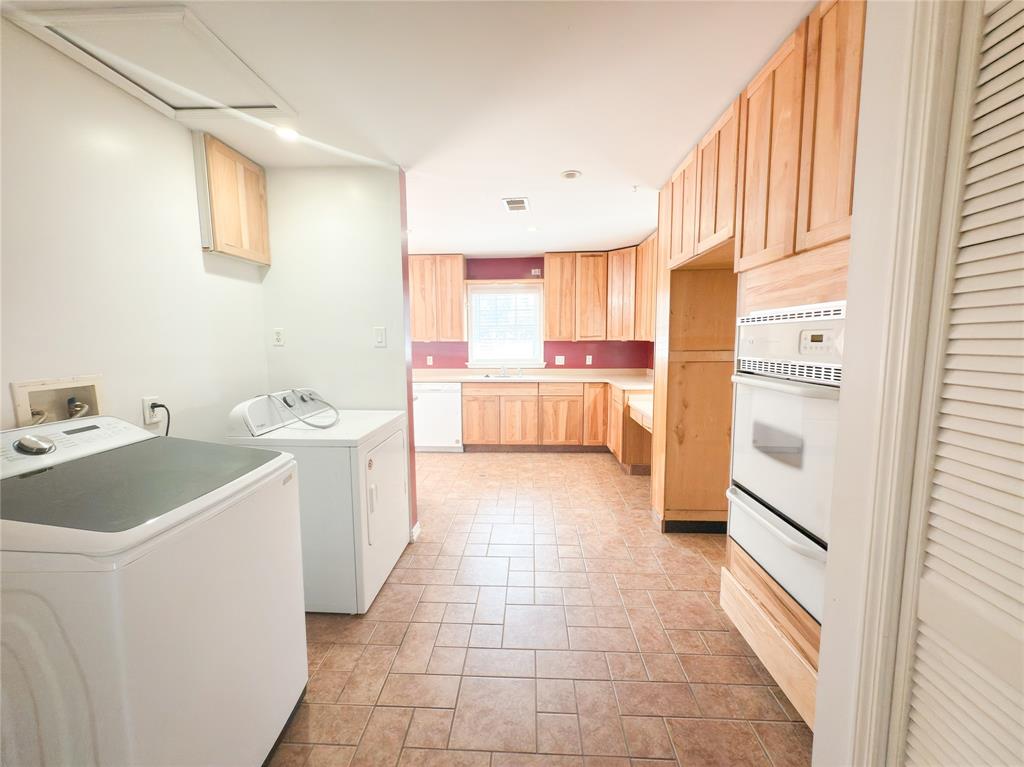 Country Club Park 01 - Residential Lease