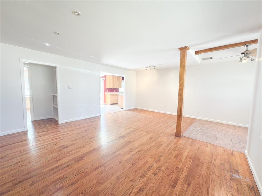 Country Club Park 01 - Residential Lease