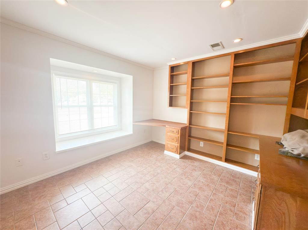 Country Club Park 01 - Residential Lease