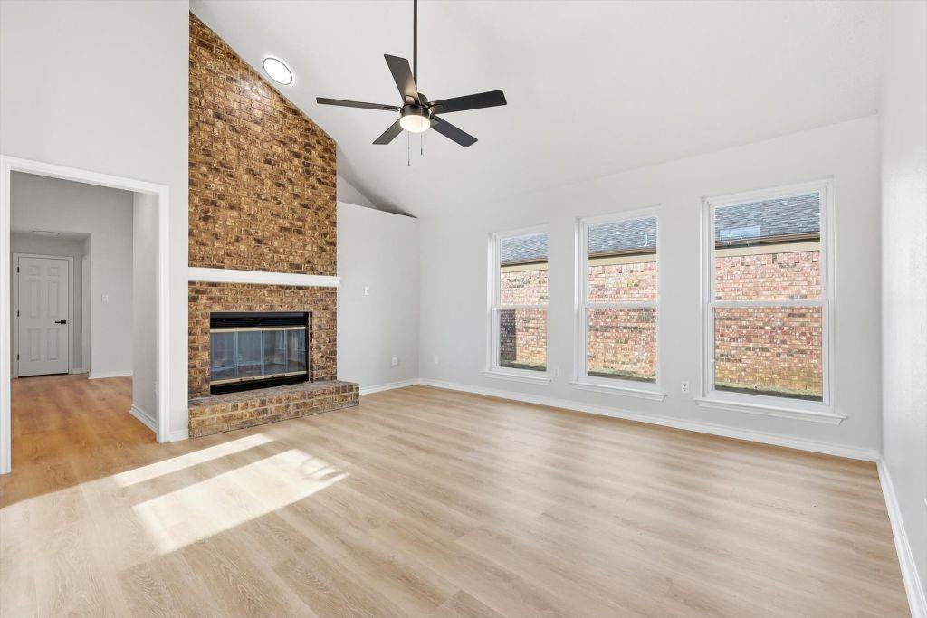 4904 Courtside Drive