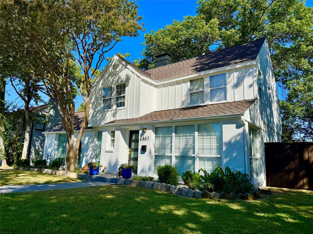 6867 Gaston Avenue