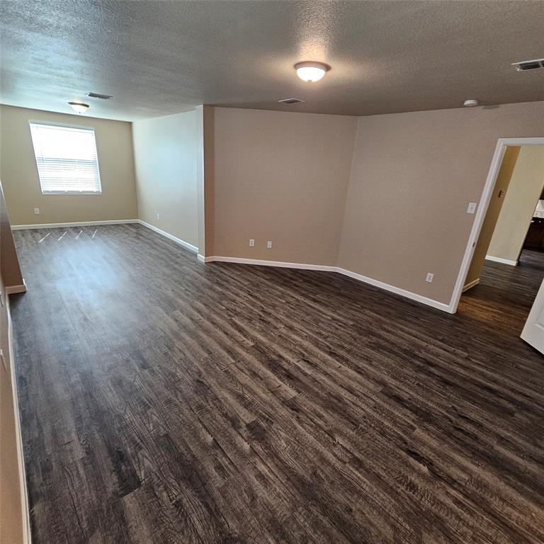 Harriet Creek Ranch Ph 3 - Residential Lease