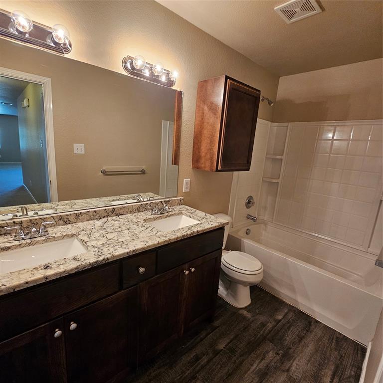 Harriet Creek Ranch Ph 3 - Residential Lease