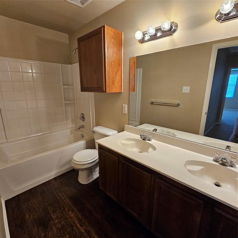 Harriet Creek Ranch Ph 3 - Residential Lease