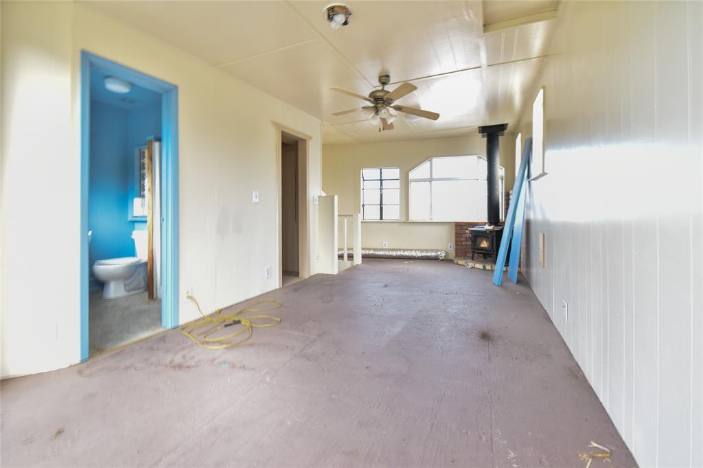 T Quevado - Commercial Sale