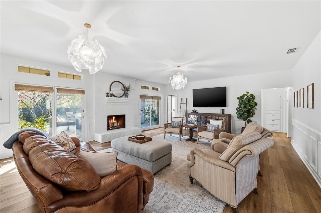 2700 Oak Trail Court