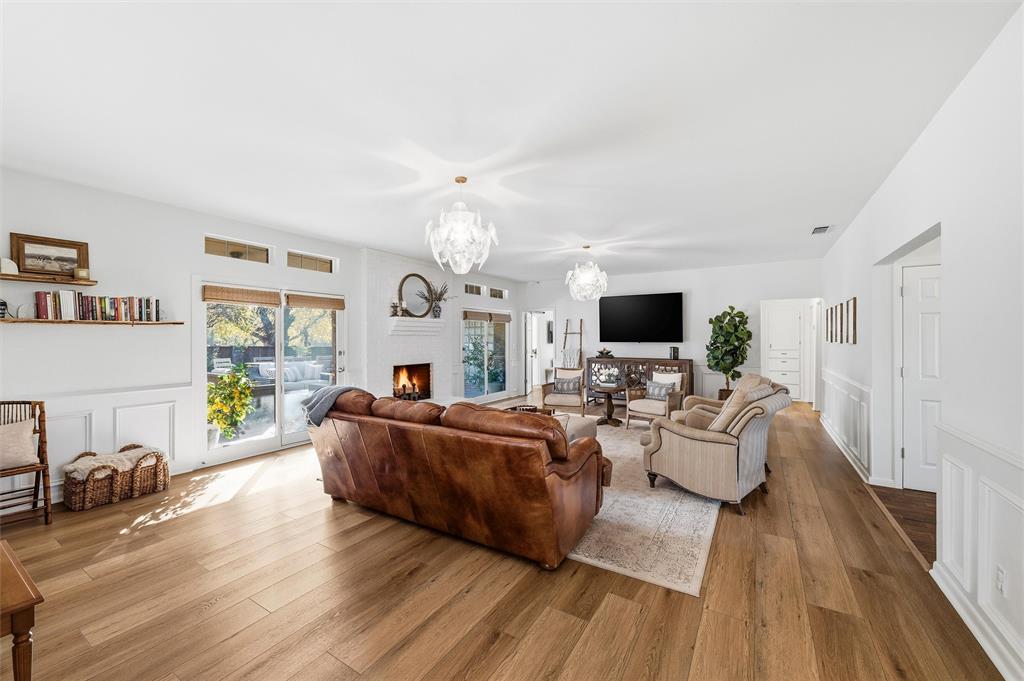 2700 Oak Trail Court