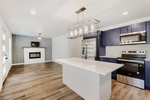 Tiny photo for 3522 Kenilworth Street, Dallas, TX 75210 (MLS # 21334342)