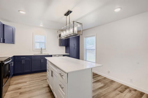 Tiny photo for 3522 Kenilworth Street, Dallas, TX 75210 (MLS # 21334342)