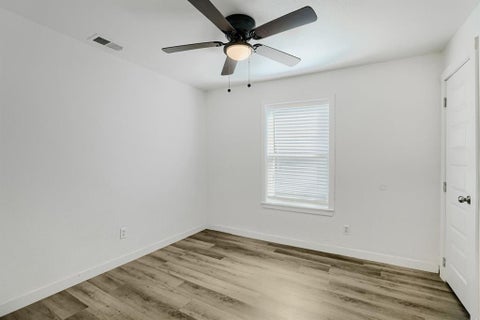 Tiny photo for 3522 Kenilworth Street, Dallas, TX 75210 (MLS # 21334342)