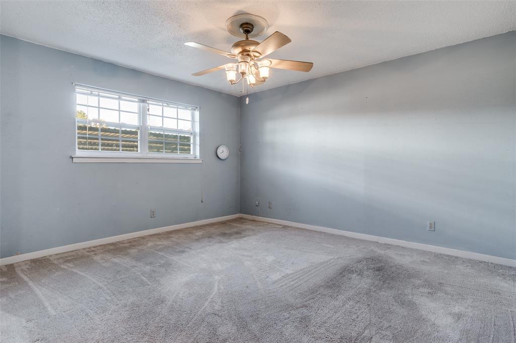 Sandhurst Manor - Residential