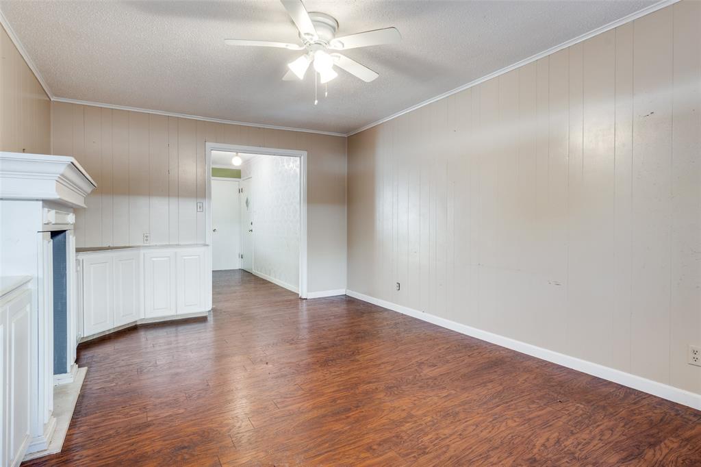 Sandhurst Manor - Residential