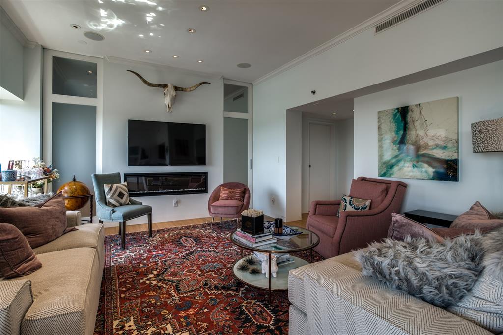 Crestpark Highland Park Condo - Residential Lease