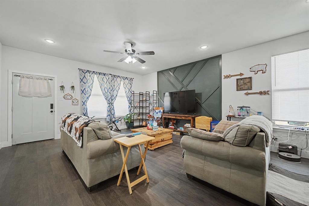 223 Harris Boulevard