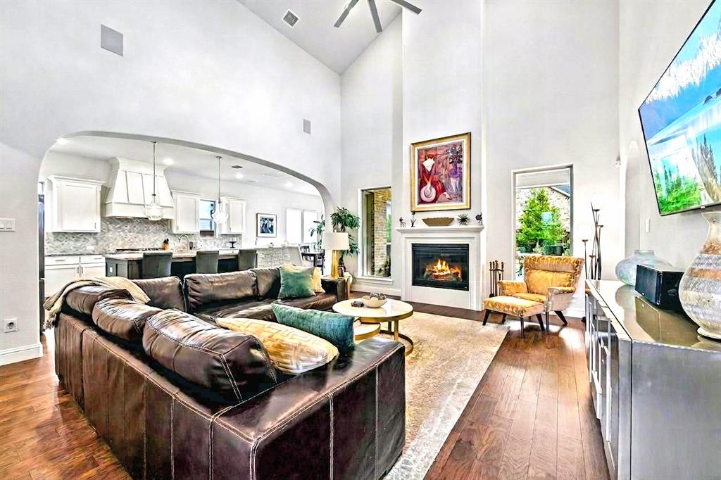 6738 Barnes Drive