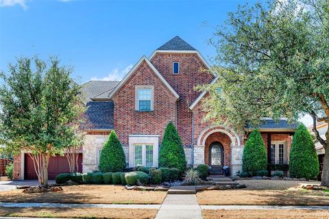 Photo of 4612 KELLNER Place, Plano, TX 75093 (MLS # 21197046)