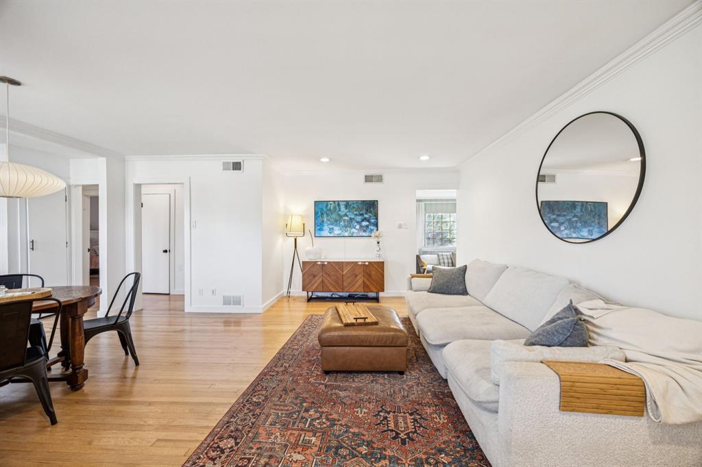 10002 Estacado Drive