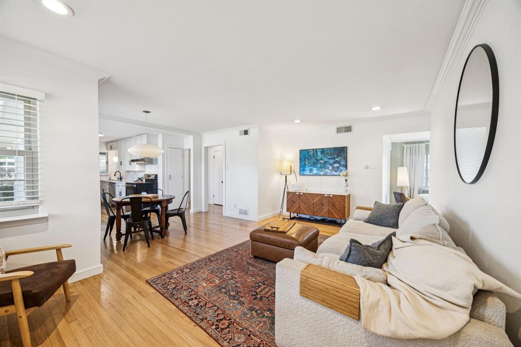 10002 Estacado Drive