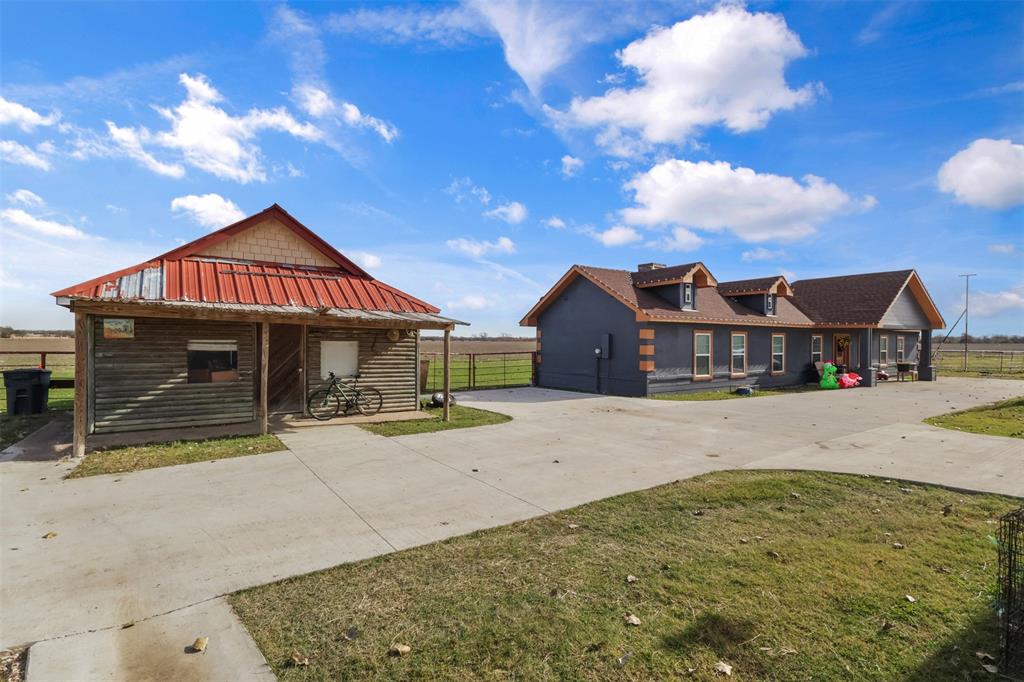 G M Mc Kinstry - Land