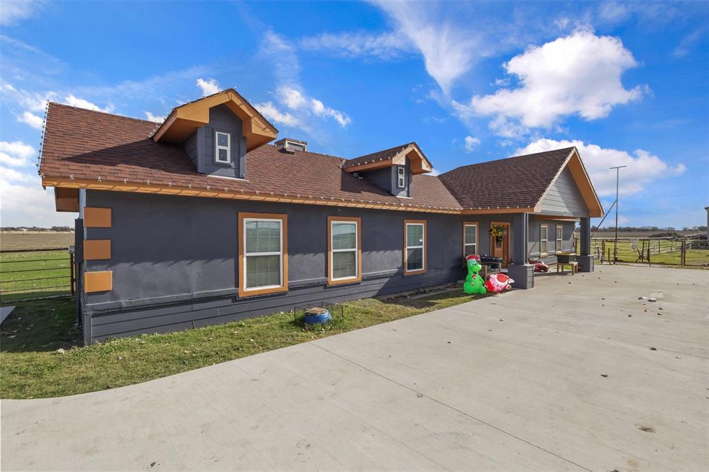 G M Mc Kinstry - Land