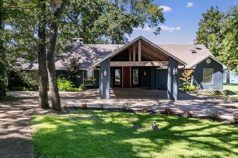 A home in Gun Barrel City