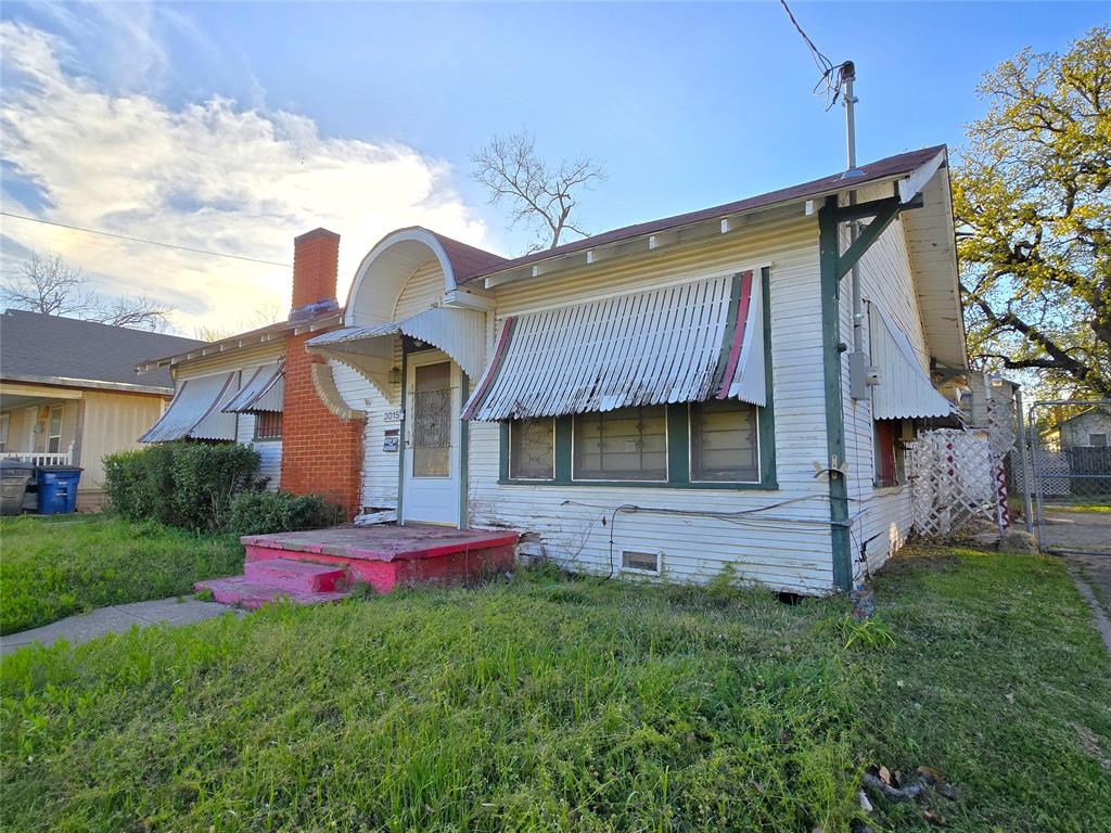 3015 Lenway Street