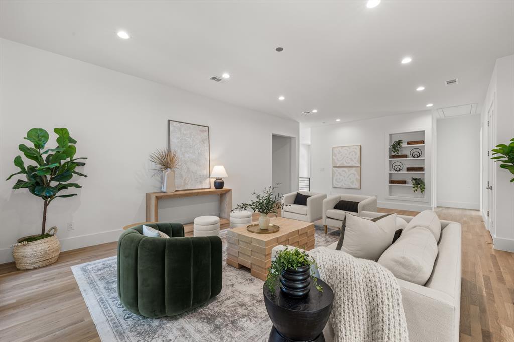 Lake Ridge Estates - Residential