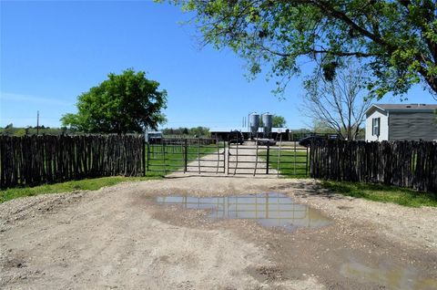 A home in Kemp