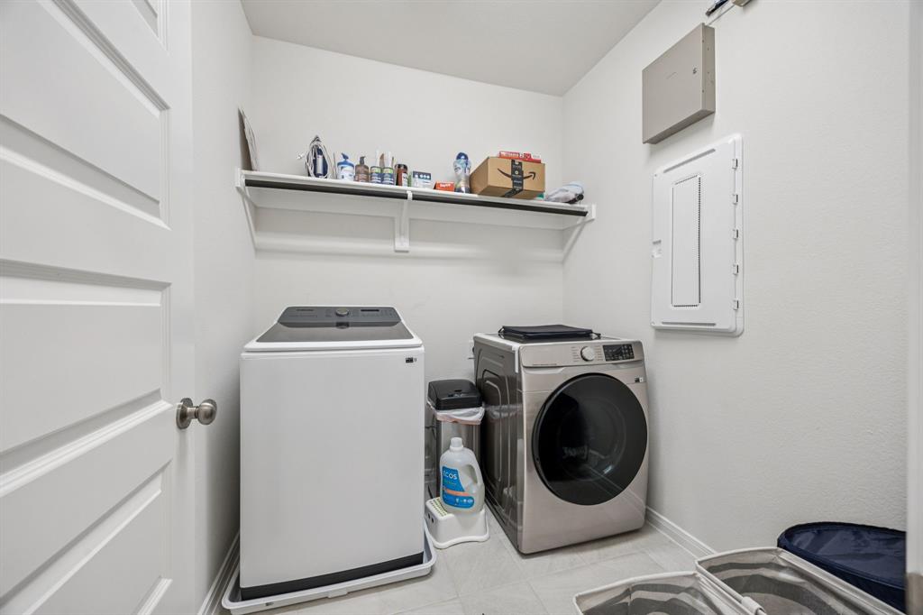 Lakeside-Viridian - Residential