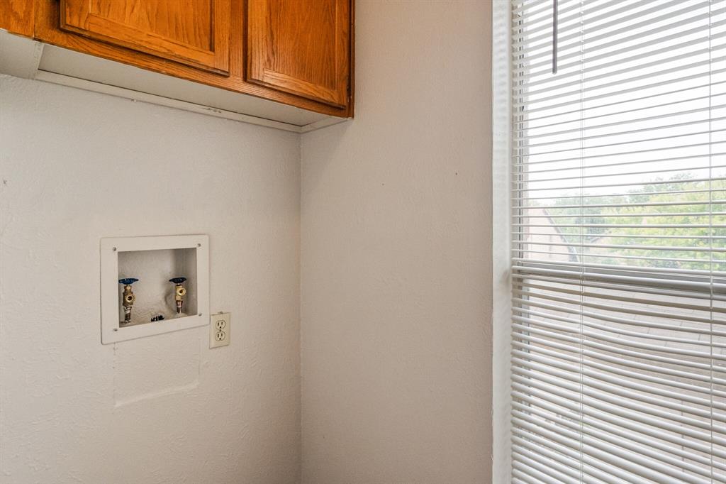 Chestnut Spgs - Residential Lease