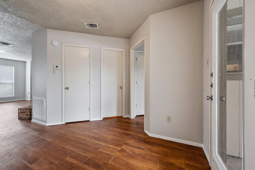 Chestnut Spgs - Residential Lease