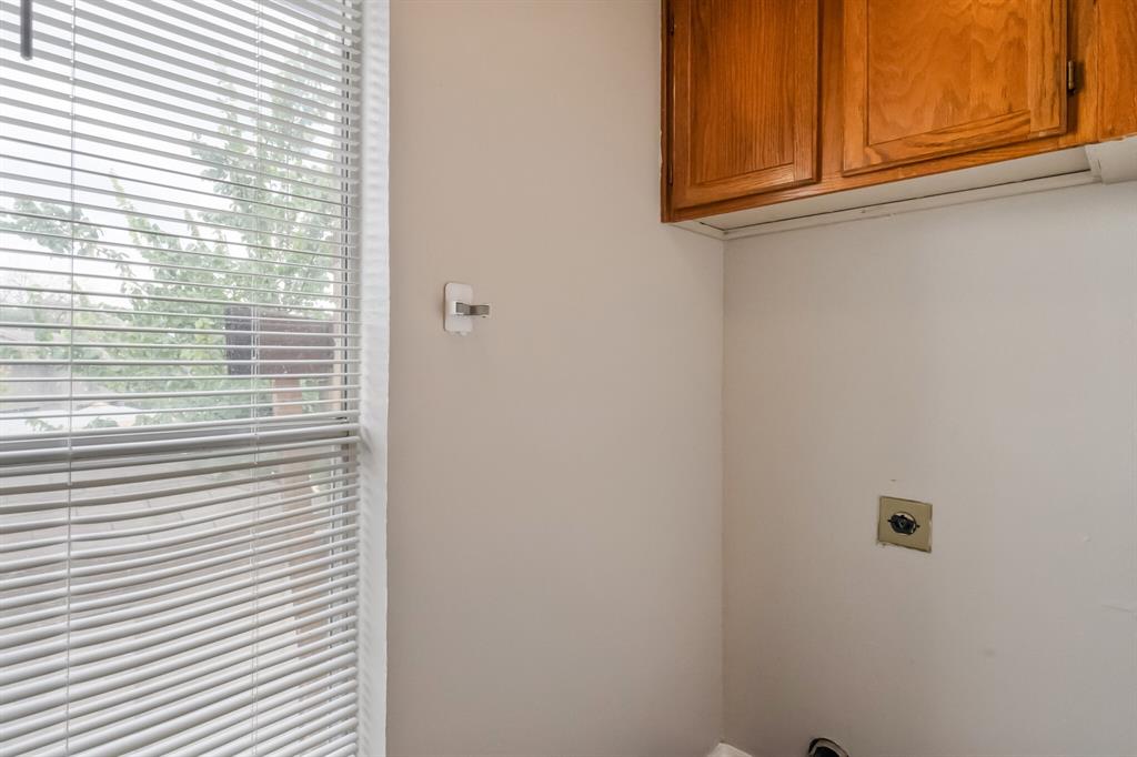 Chestnut Spgs - Residential Lease