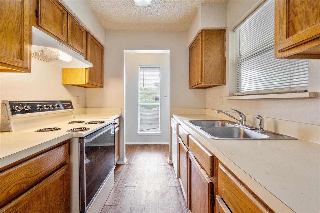 Chestnut Spgs - Residential Lease