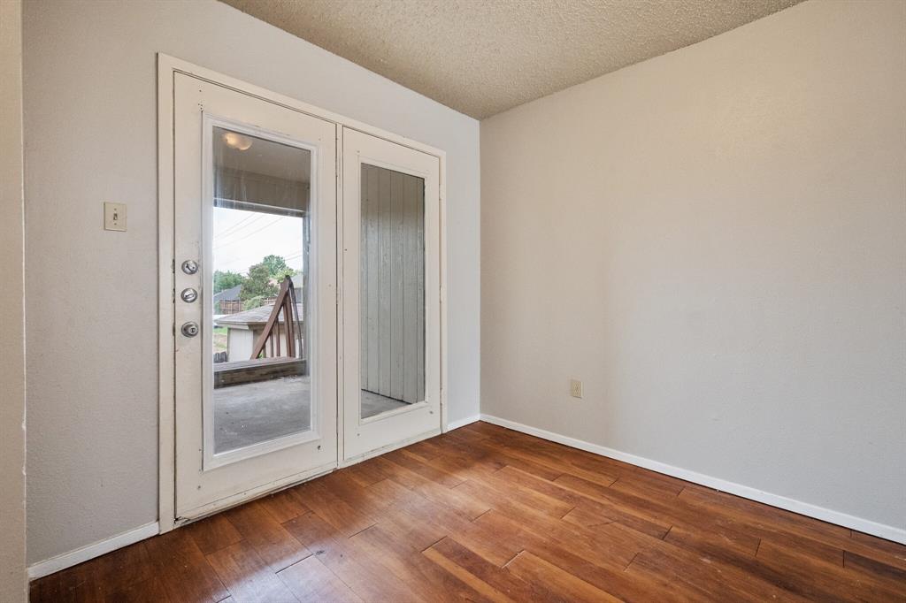 Chestnut Spgs - Residential Lease