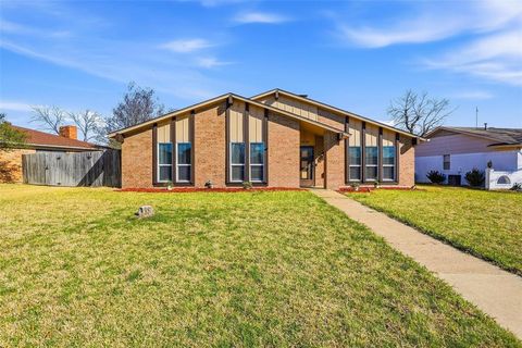 1421 Kingsbridge Drive Garland TX 75044